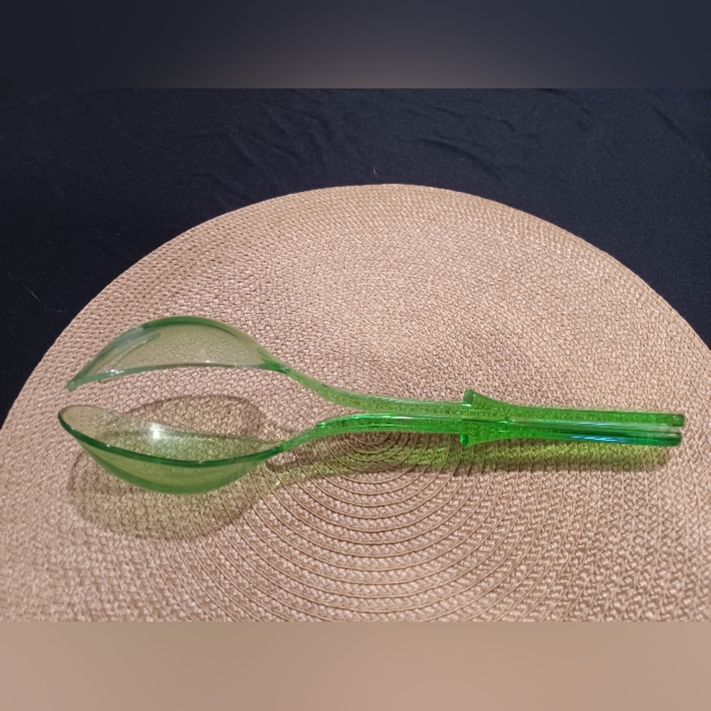 Salad Tongs